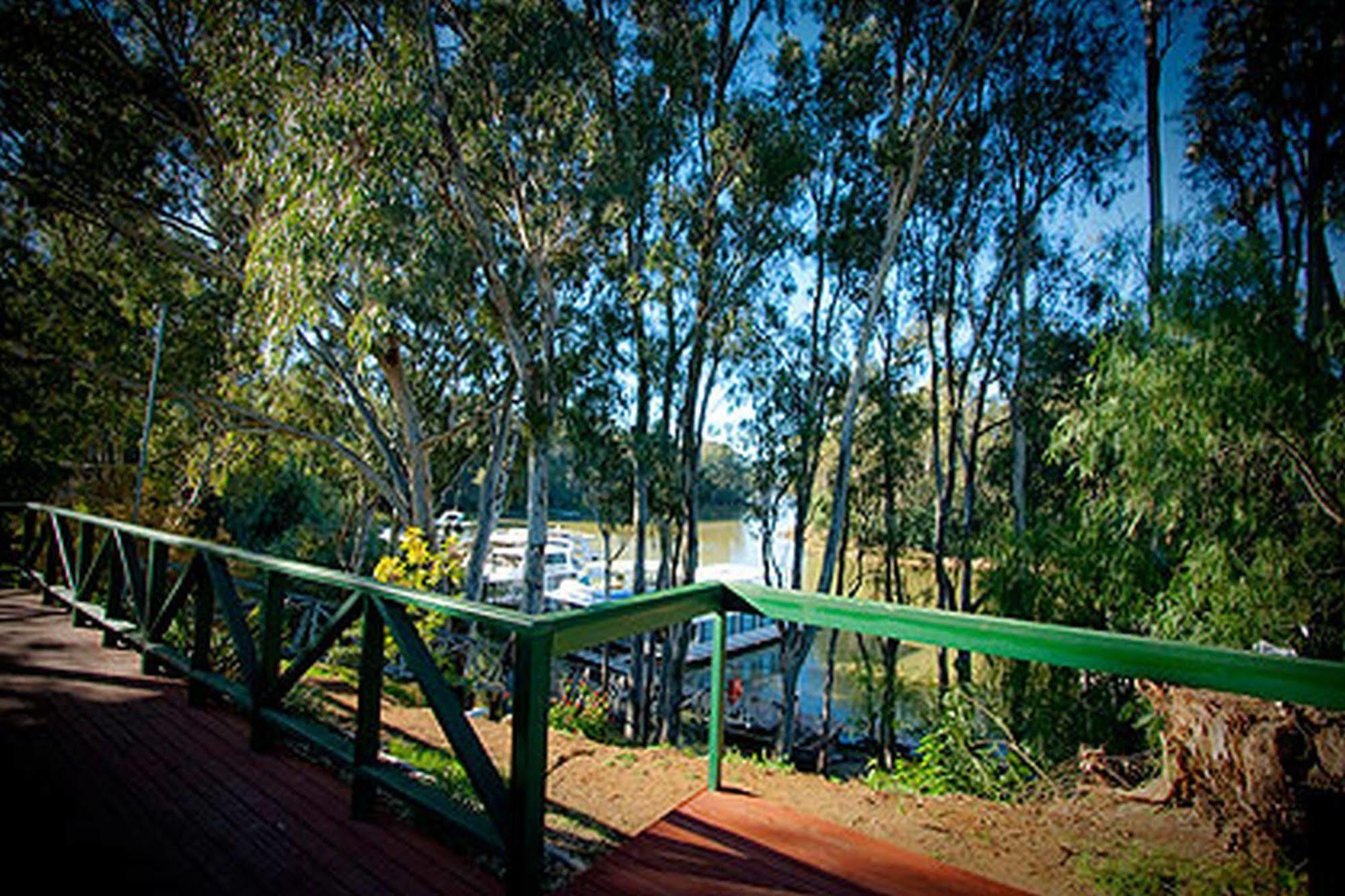 Tasman Holiday Parks - Merool On The Murray Ечука Екстер'єр фото